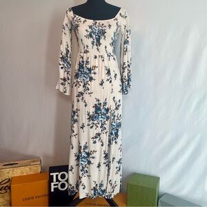 Sold - Maxi Dress Floral Blue and White - Size L
